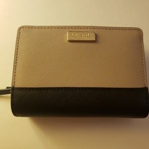 Kate Spade Two Tone wallet